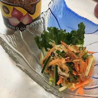 ブロッコリースプラウトと卵の生野菜サラダ☆